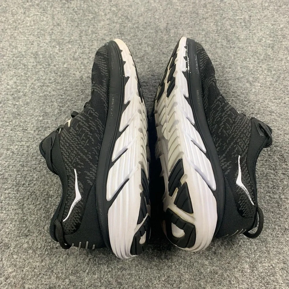 Hoka pre owned